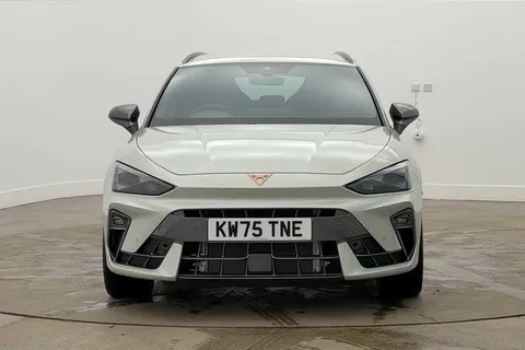KW75TNE CUPRA Leon 1.5 eTSI 150 V3 5dr DSG **Delivery Mileage** Thumbnail #7