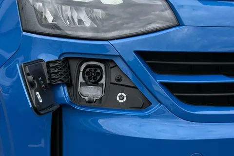 KR26GBU Volkswagen E-Transporter 136PS 100kW 65kWh Commerce Plus Van Auto Thumbnail #31