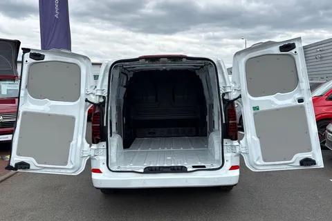 KR26GFJ Volkswagen E-Transporter 136PS 100kW 65kWh Commerce Plus Van Auto Thumbnail #42