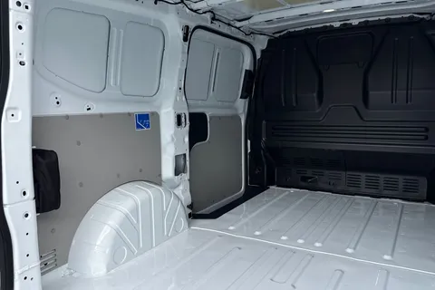 KR26GFJ Volkswagen E-Transporter 136PS 100kW 65kWh Commerce Plus Van Auto Thumbnail #44