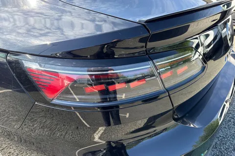 YR22MLZ Volkswagen Arteon 2.0 TSI R-Line 5dr DSG ⭐20' Nashville, Climate Windscreen, Dynamic Chassis⭐ Thumbnail #26
