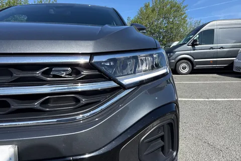 ML72YEE Volkswagen T-Roc 1.5 TSI R-Line 5dr ⭐1 Year VW Warranty⭐ Thumbnail #32