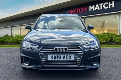 KW19VDX Audi A4 Avant 2.0 TDI 40 S line S Tronic quattro Euro 6 (s/s) 5dr Thumbnail #7