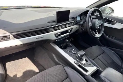 KW19VDX Audi A4 Avant 2.0 TDI 40 S line S Tronic quattro Euro 6 (s/s) 5dr Thumbnail #16