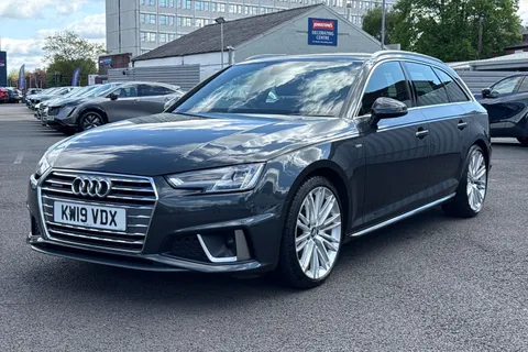 KW19VDX Audi A4 Avant 2.0 TDI 40 S line S Tronic quattro Euro 6 (s/s) 5dr Thumbnail #34