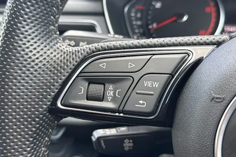KW19VDX Audi A4 Avant 2.0 TDI 40 S line S Tronic quattro Euro 6 (s/s) 5dr Thumbnail #48