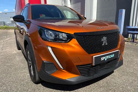 DG23PRZ PEUGEOT 2008 1.2 PureTech Active Premium + Euro 6 (s/s) 5dr Thumbnail #9