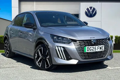DG25FWE PEUGEOT e-208 51kWh GT Auto 5dr (7.4kW Charger) Thumbnail #2