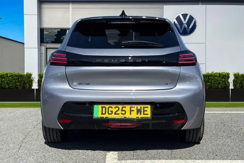 DG25FWE PEUGEOT e-208 51kWh GT Auto 5dr (7.4kW Charger) Thumbnail #5