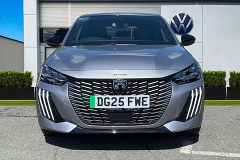 DG25FWE PEUGEOT e-208 51kWh GT Auto 5dr (7.4kW Charger) Thumbnail #7