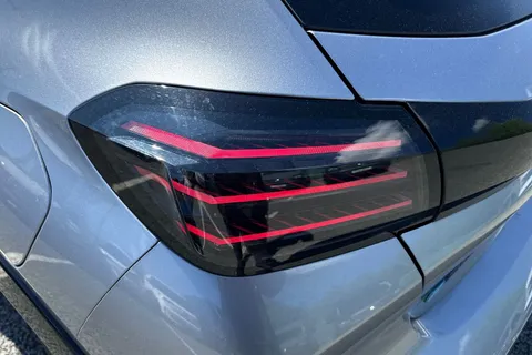 DG25FWE PEUGEOT e-208 51kWh GT Auto 5dr (7.4kW Charger) Thumbnail #26