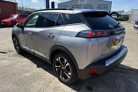 TRZ4499 PEUGEOT e-2008 50kWh Allure Premium Auto 5dr Thumbnail #31