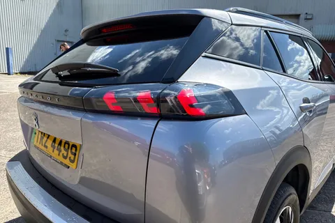 TRZ4499 PEUGEOT e-2008 50kWh Allure Premium Auto 5dr Thumbnail #33