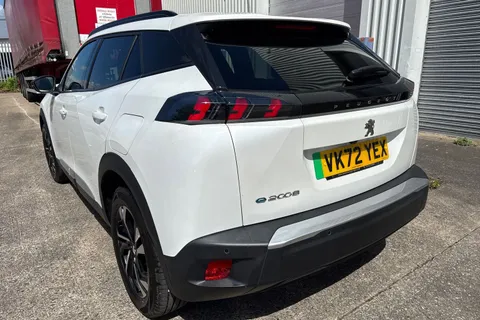 VK72YEX PEUGEOT e-2008 50kWh Allure Premium + Auto 5dr (7kW Charger) Thumbnail #8