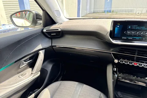 VK72YEX PEUGEOT e-2008 50kWh Allure Premium + Auto 5dr (7kW Charger) Thumbnail #20
