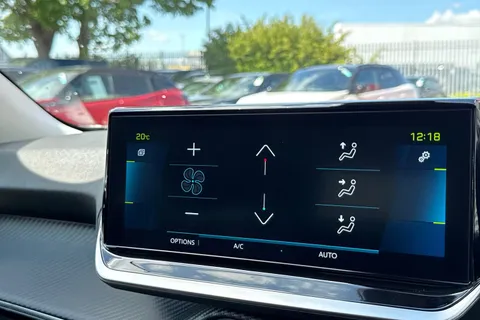 VK72YEX PEUGEOT e-2008 50kWh Allure Premium + Auto 5dr (7kW Charger) Thumbnail #22