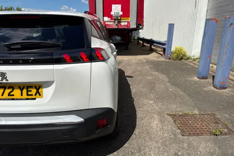 VK72YEX PEUGEOT e-2008 50kWh Allure Premium + Auto 5dr (7kW Charger) Thumbnail #35