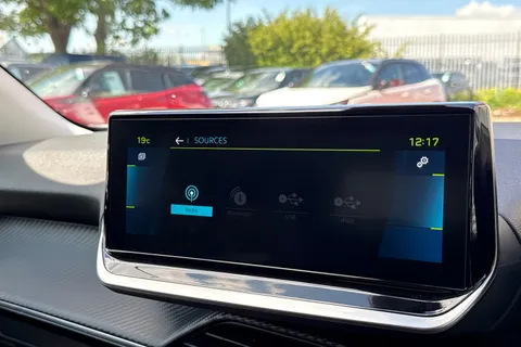 VK72YEX PEUGEOT e-2008 50kWh Allure Premium + Auto 5dr (7kW Charger) Thumbnail #45