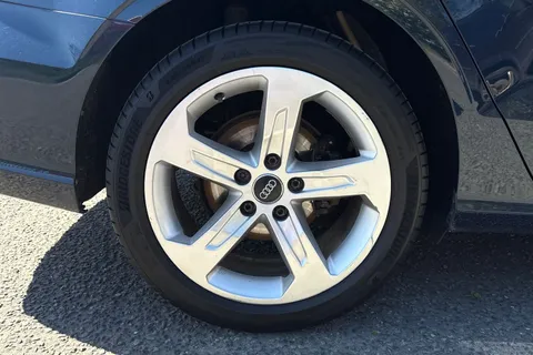 LV67KOA Audi A3 1.5 TFSI CoD Sport Euro 6 (s/s) 4dr Thumbnail #12