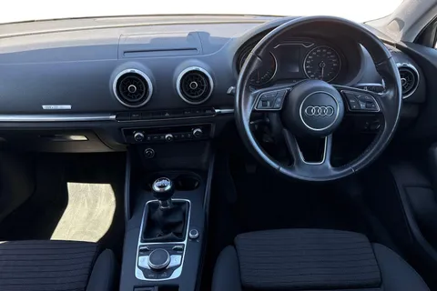 LV67KOA Audi A3 1.5 TFSI CoD Sport Euro 6 (s/s) 4dr Thumbnail #18