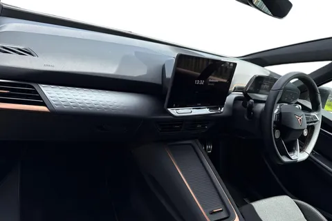 CV75KXU CUPRA Born e-Boost 59kWh V1 Auto 5dr Thumbnail #15