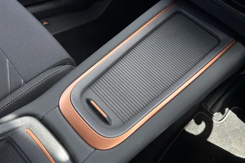 CV75KXU CUPRA Born e-Boost 59kWh V1 Auto 5dr Thumbnail #23