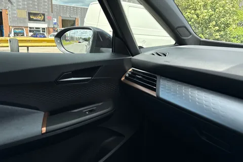 CV75KXU CUPRA Born e-Boost 59kWh V1 Auto 5dr Thumbnail #32