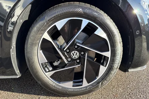 9 of 59 for Volkswagen ID.3 Pure 52kWh Match Auto 5dr
