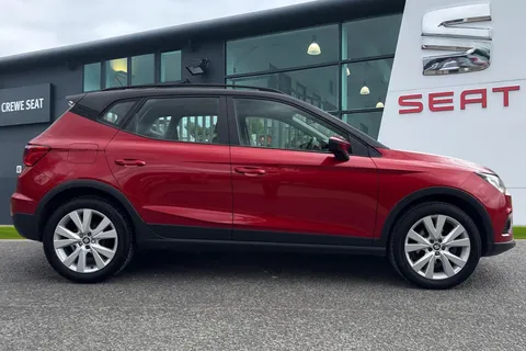 YW69CKK SEAT Arona 1.0 TSI SE Technology Euro 6 (s/s) 5dr Thumbnail #4