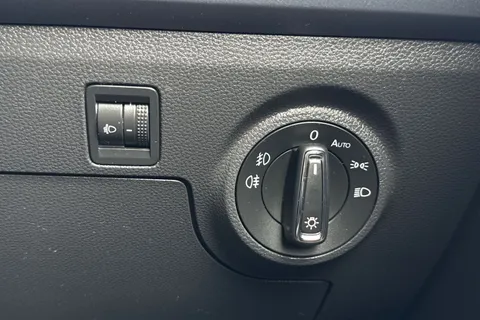 YW69CKK SEAT Arona 1.0 TSI SE Technology Euro 6 (s/s) 5dr Thumbnail #34