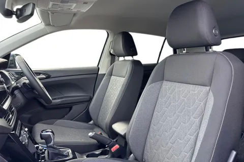 Volkswagen T-Cross 1.0 TSI Match DSG Euro 6 (s/s) 5dr Thumbnail #16
