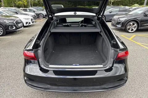 AO74OZH Audi A7 Black Edition 40 TDI quattro 204 PS S tronic Thumbnail #8