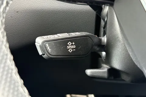 AO74OZH Audi A7 Black Edition 40 TDI quattro 204 PS S tronic Thumbnail #29