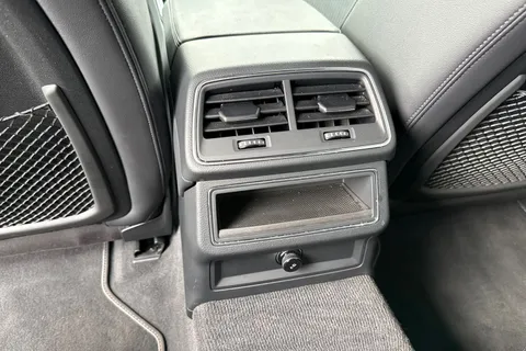 AO74OZH Audi A7 Black Edition 40 TDI quattro 204 PS S tronic Thumbnail #50