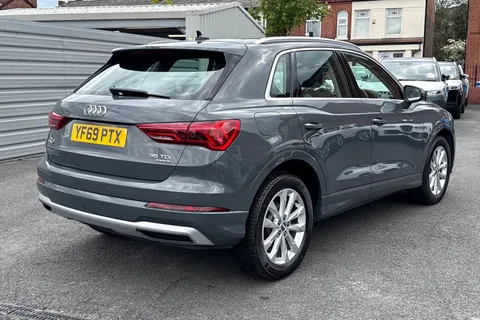 32 of 57 for Audi Q3 2.0 TDI 35 Sport quattro Euro 6 (s/s) 5dr