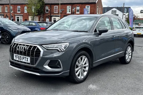 33 of 57 for Audi Q3 2.0 TDI 35 Sport quattro Euro 6 (s/s) 5dr
