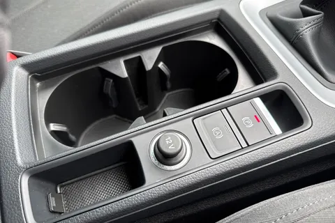 43 of 57 for Audi Q3 2.0 TDI 35 Sport quattro Euro 6 (s/s) 5dr