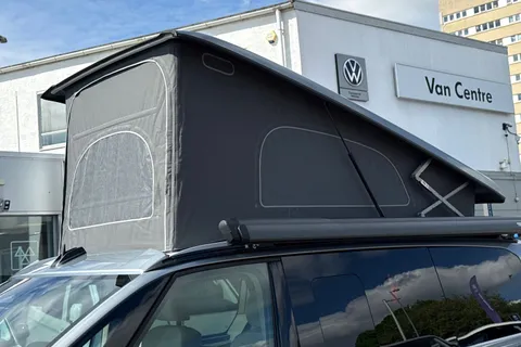 34 of 64 for VOLKSWAGEN CALIFORNIA 2.0 TDI Beach Camper 5dr DSG