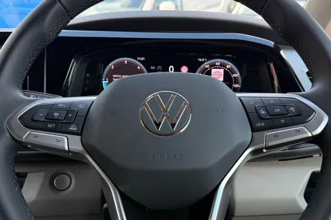60 of 64 for VOLKSWAGEN CALIFORNIA 2.0 TDI Beach Camper 5dr DSG