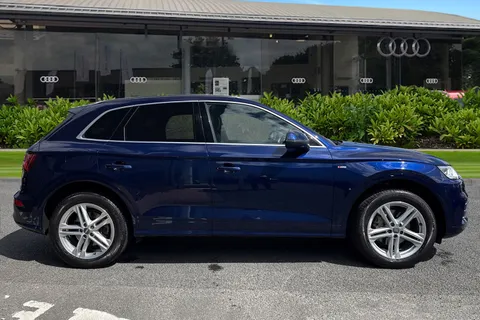 MV69UXD Audi Q5 S line 45 TFSI quattro 245 PS S tronic Thumbnail #4