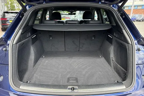 MV69UXD Audi Q5 S line 45 TFSI quattro 245 PS S tronic Thumbnail #7