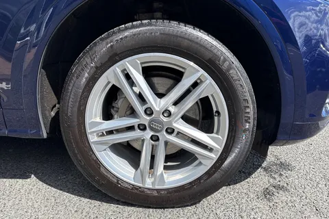 MV69UXD Audi Q5 S line 45 TFSI quattro 245 PS S tronic Thumbnail #10