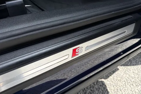 MV69UXD Audi Q5 S line 45 TFSI quattro 245 PS S tronic Thumbnail #26