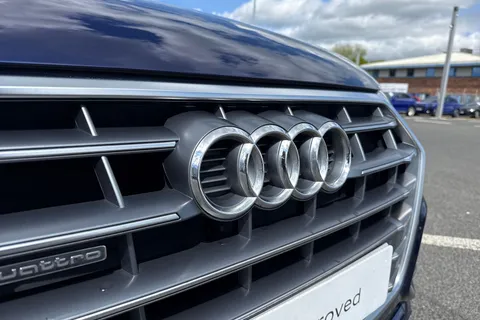 MV69UXD Audi Q5 S line 45 TFSI quattro 245 PS S tronic Thumbnail #30