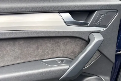 MV69UXD Audi Q5 S line 45 TFSI quattro 245 PS S tronic Thumbnail #36