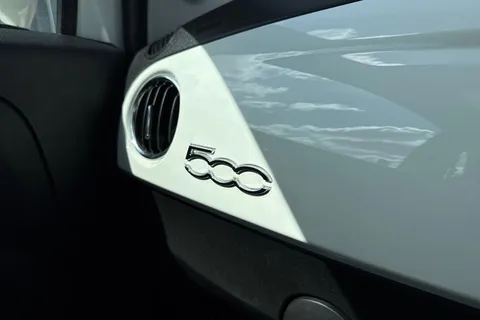 PF18YMY FIAT 500 1.2 Lounge Euro 6 (s/s) 3dr Thumbnail #42