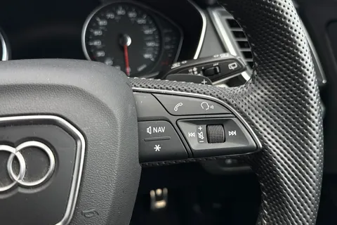 MV69UXD Audi Q5 S line 45 TFSI quattro 245 PS S tronic Thumbnail #46