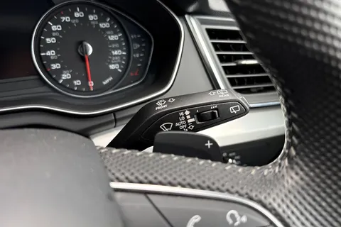 MV69UXD Audi Q5 S line 45 TFSI quattro 245 PS S tronic Thumbnail #48