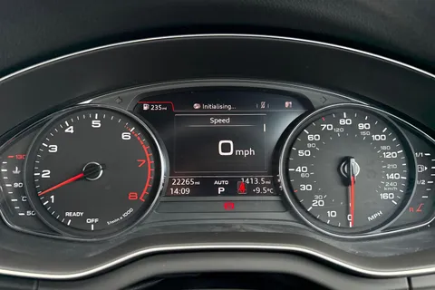 MV69UXD Audi Q5 S line 45 TFSI quattro 245 PS S tronic Thumbnail #50