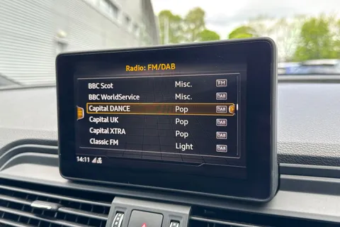 MV69UXD Audi Q5 S line 45 TFSI quattro 245 PS S tronic Thumbnail #55